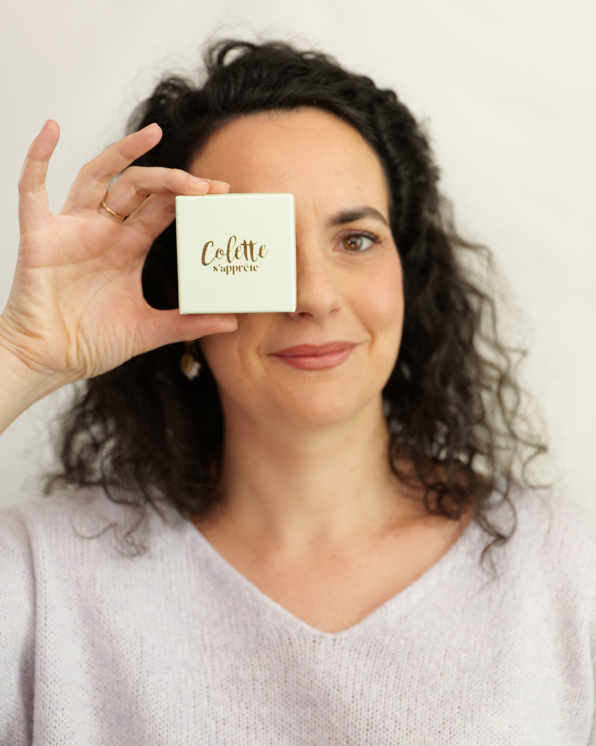 Colette s'apprête